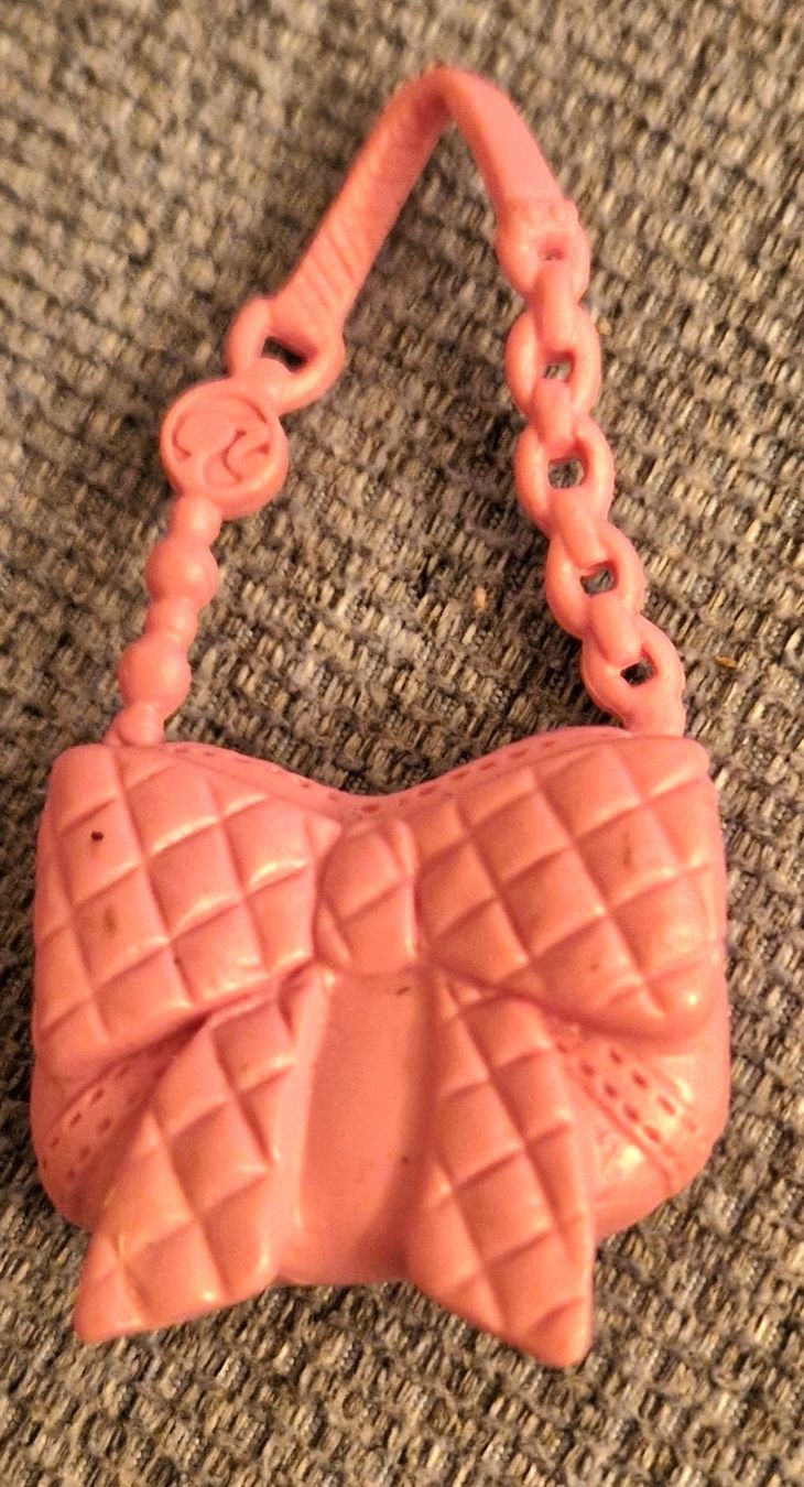 Bambole: sac pour Barbie – Usato da Couvet venduto da Pioune