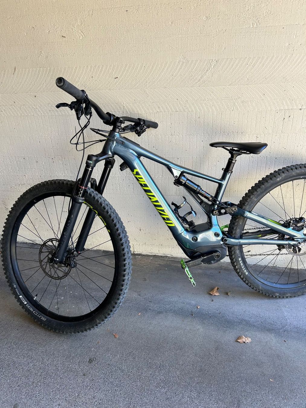 Specialized Velos: Specialized Turbo Levo E-Bike, Grösse M – Gebraucht aus Steinhausen von
