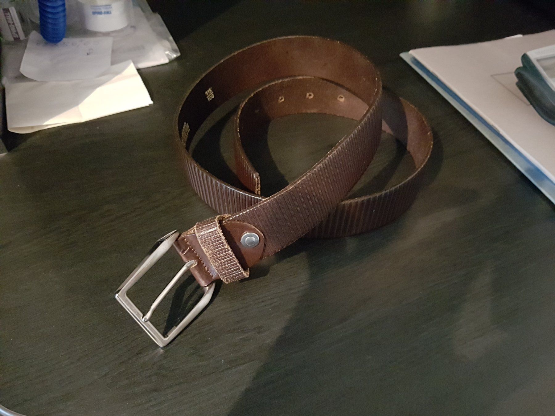 Cinture: Ledergürtel Braun Neu Versand 2 Franken – Nuovo (secondo la descrizione) da Basel venduto da RobertoMansella84