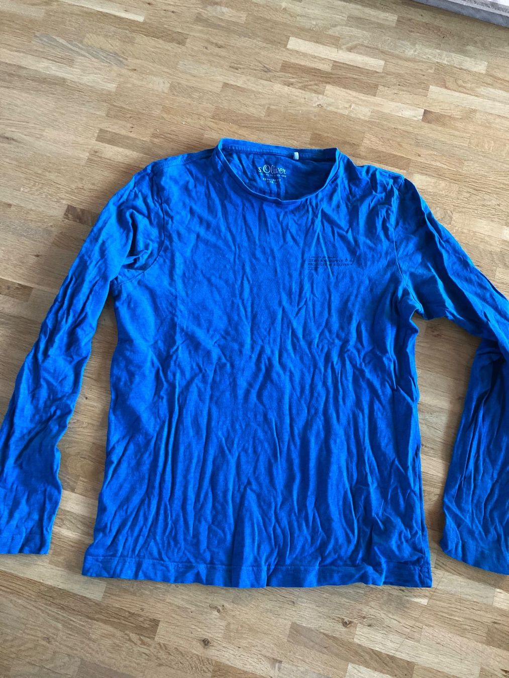 S.Oliver Maglioni & Felpe: Blaues Langarmshirt von s.Oliver, Grösse S – Usato da Bern venduto da belawoda