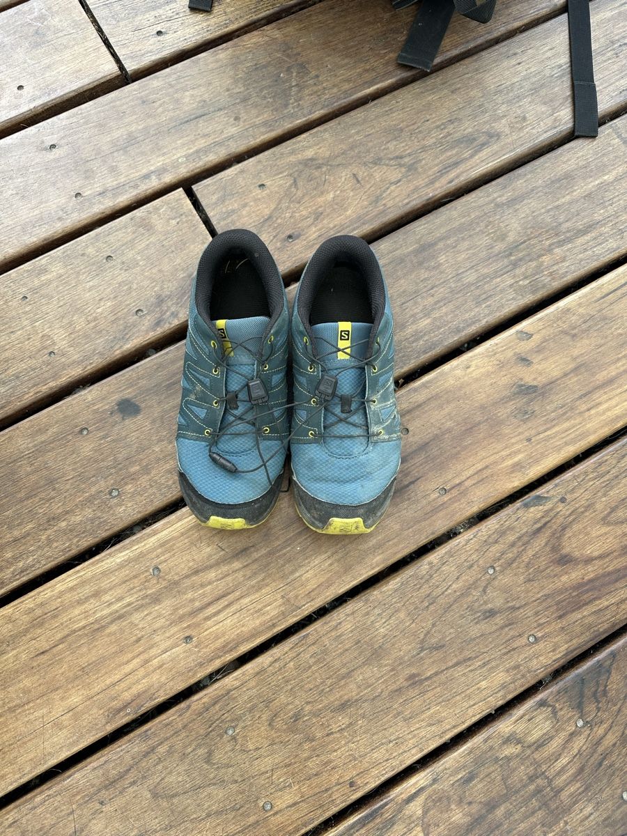 Salomon Schuhe für Jungen: Salomon Trekking Gr 38 – Gebraucht aus Zizers von special_peanuts