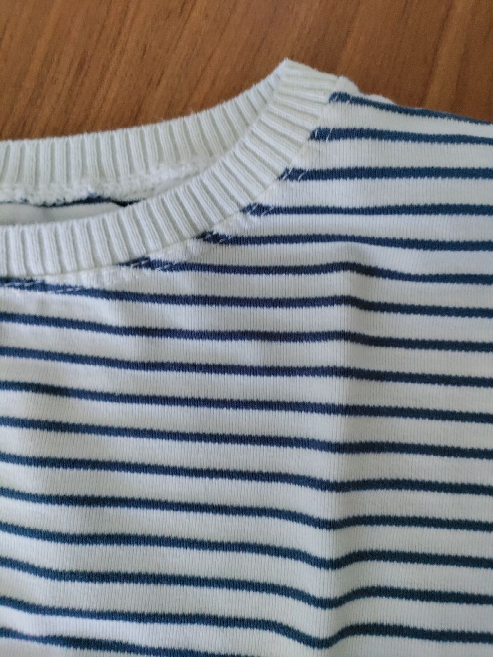 T-shirt: T-shirt blau/weiss gestreift  – Usato da Port venduto da 243rina 1