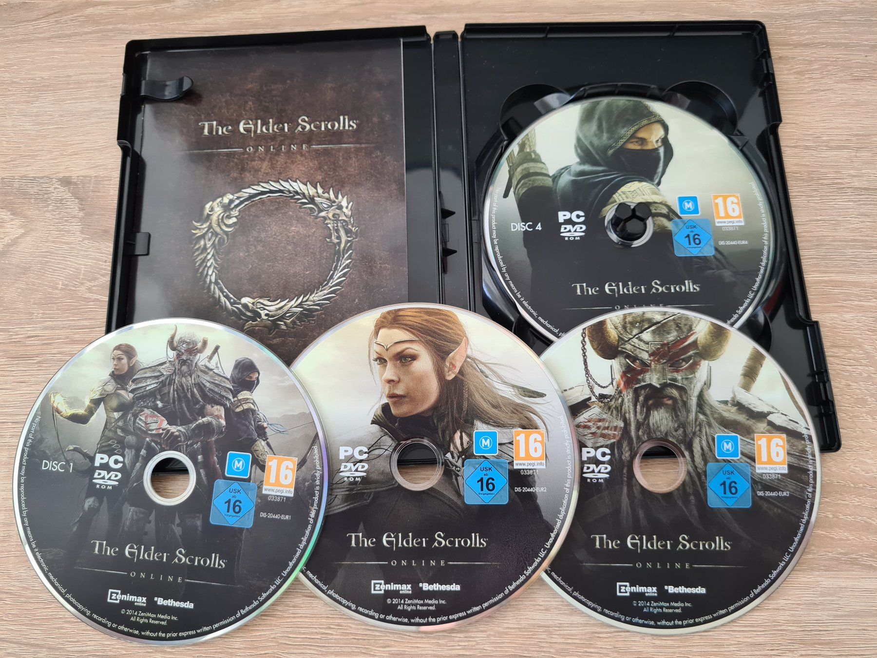 Jeux: The Elder Scrolls Online (4 DVD) (Multilanguage) - PC – D'occasion à Carouge GE par Franllo 3