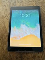 Apple iPad 6. Generation (128 GB, Wi-Fi) + NEUER AirTag !