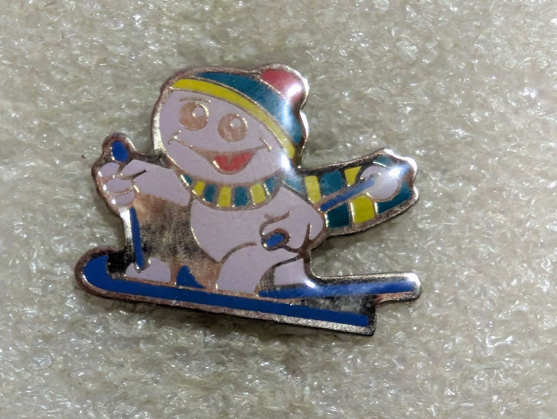 Plaquettes & Badges: Ansteckpin 107: Maga Bio – D'occasion à Oppligen par Pin-Fall-Shop