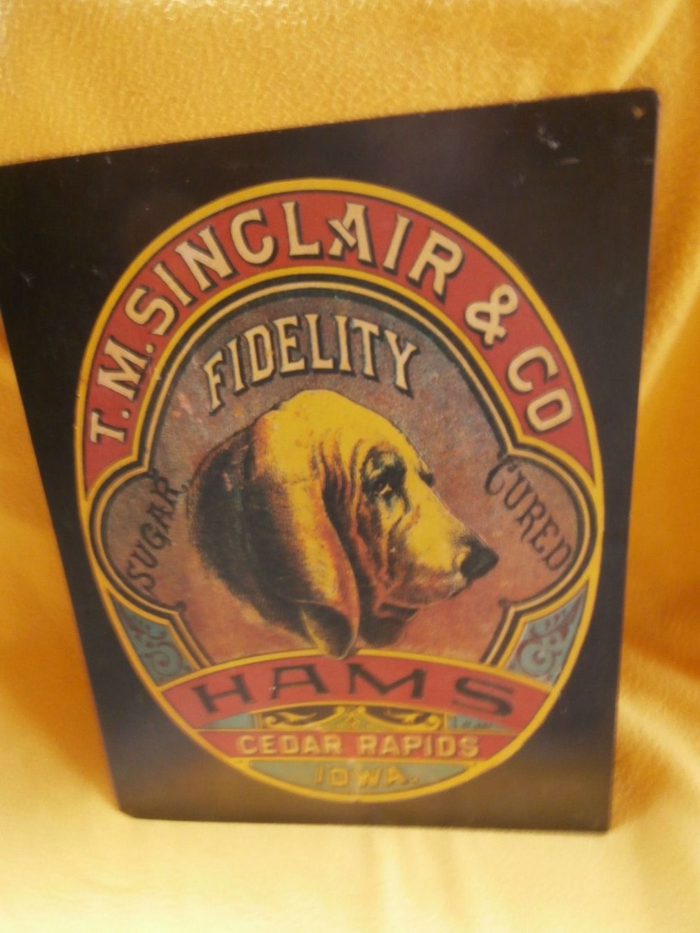 Insegne: Blechwerbe Schild "T.M. SINCLAIR & CO IOWA" Sujets Hund – Usato da Rüschegg-Heubach venduto da Ofen111