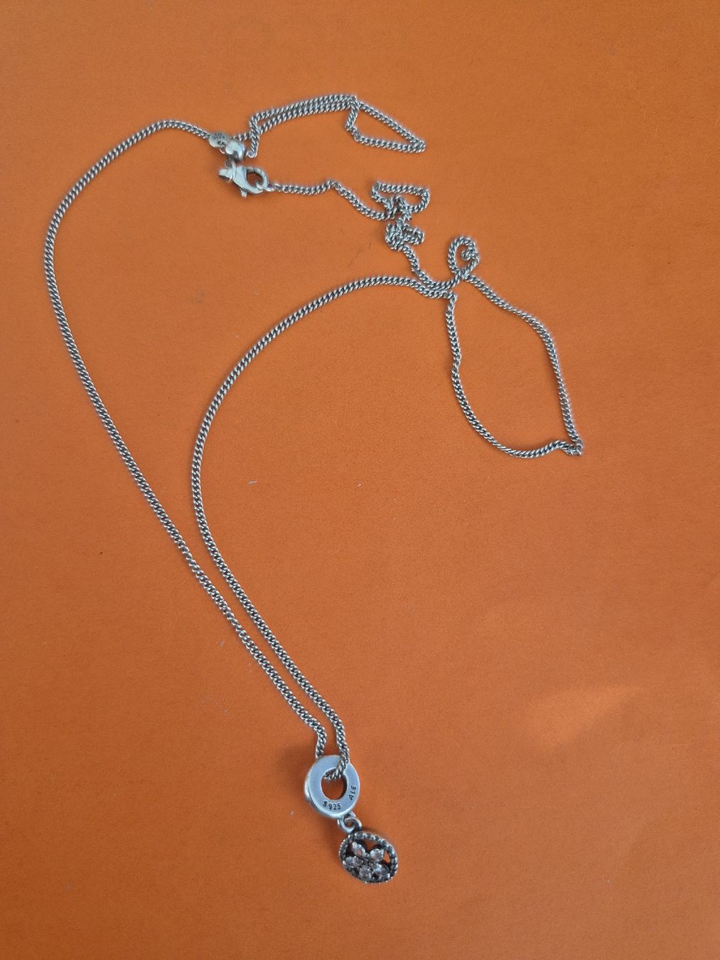 Pandora Autres bijoux: PANDORA collier + pendentif – Neuf (Voir description) à St-Pierre-Clages par _RV