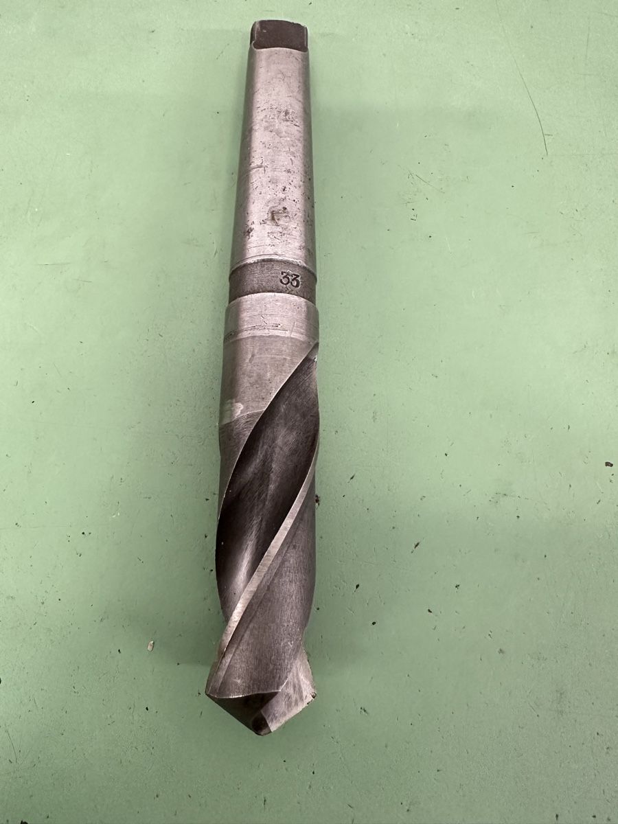 Tutti gli attrezzi: Bohrer, drill bit, Ø 32.85 mm. MK4 – Usato da Aarberg venduto da SNMachines 1