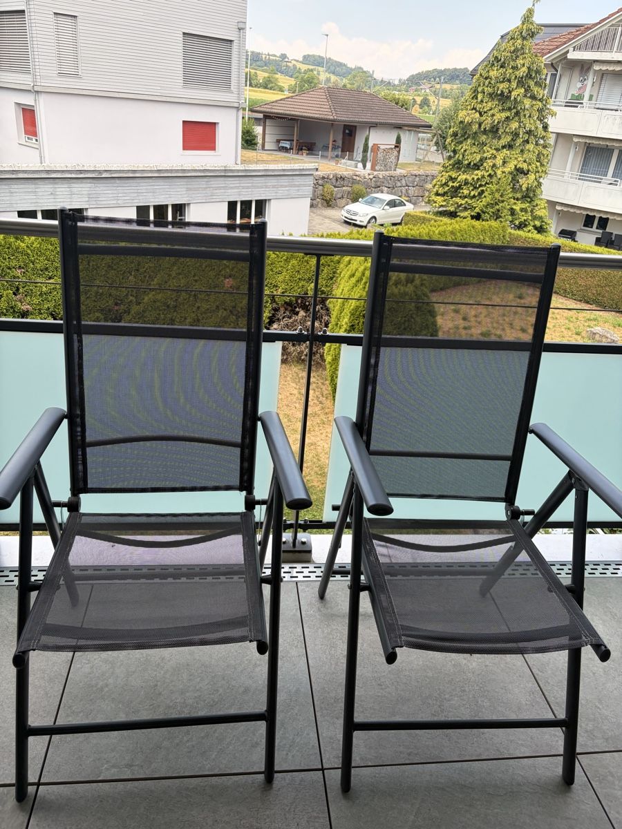 Sedie: 2 Gartenstühle Aluminium Textil schwarz gebraucht – Usato da Oberkirch LU venduto da Alessia08.08