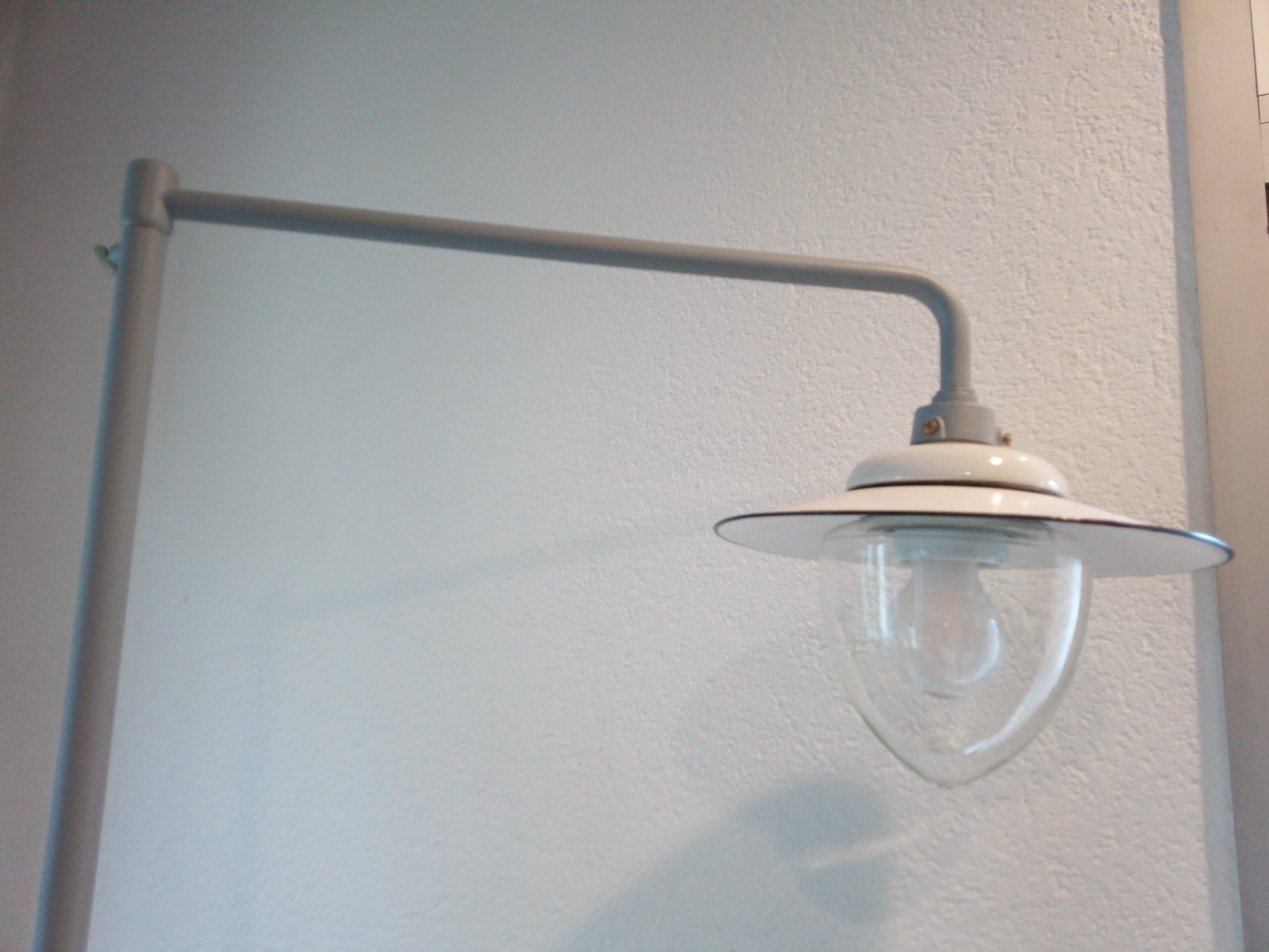 Lampade: Beizen Standlampe 20 - 30er Jahre – Usato da Zürich venduto da edi_c2m6