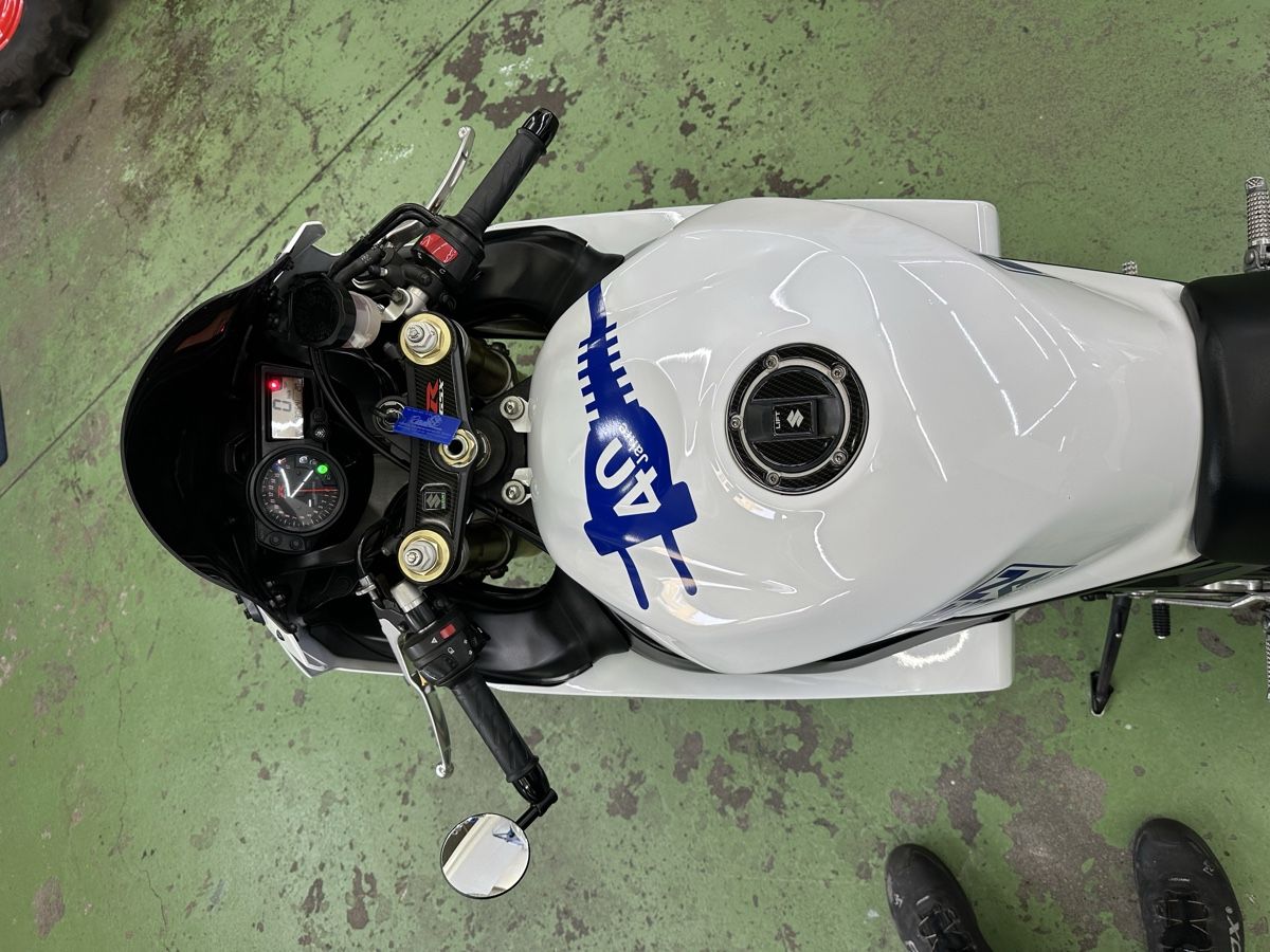 Suzuki Strada: Suzuki GSX-R600 – Usato da Freienwil venduto da pbe_td88 9