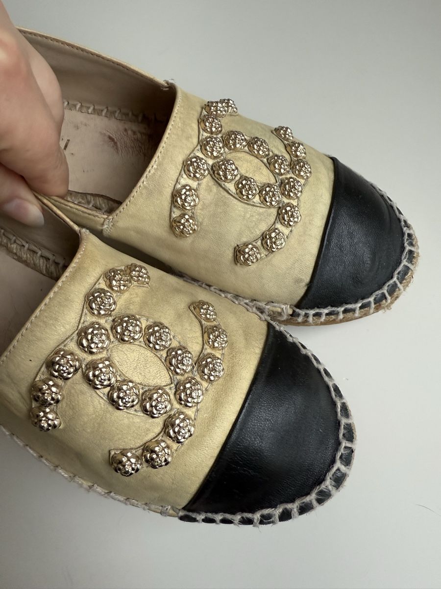 Chanel Chaussures femmes: Chanel Espadrilles – D'occasion à Winterthur par 11.11 2