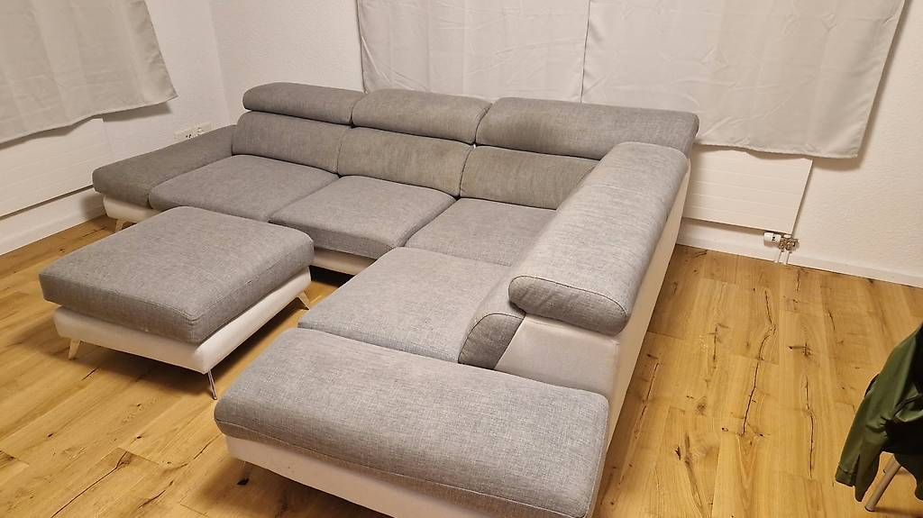Sofas: Tolles Ecksofa - GRATIS – D'occasion à Meisterschwanden par Chaeberli 1