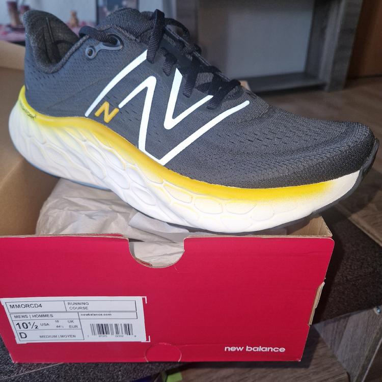 New Balance Fresh Foam X More V4 Gr.44.5 Neu und originalverpackt in