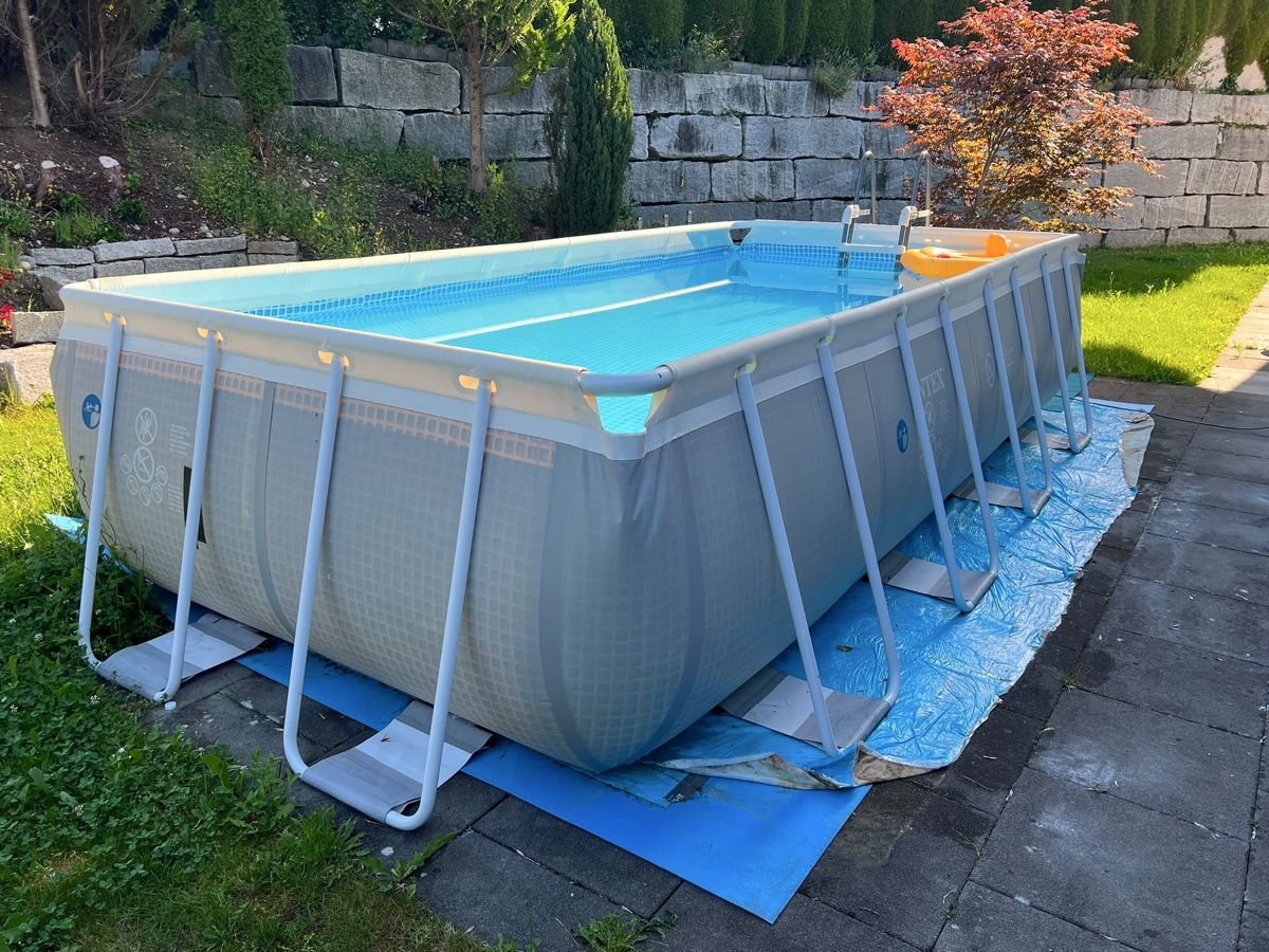 Intex Piscine: Pool 470cm x 260cm x 110cm – Usato da Balterswil venduto da les_bn52