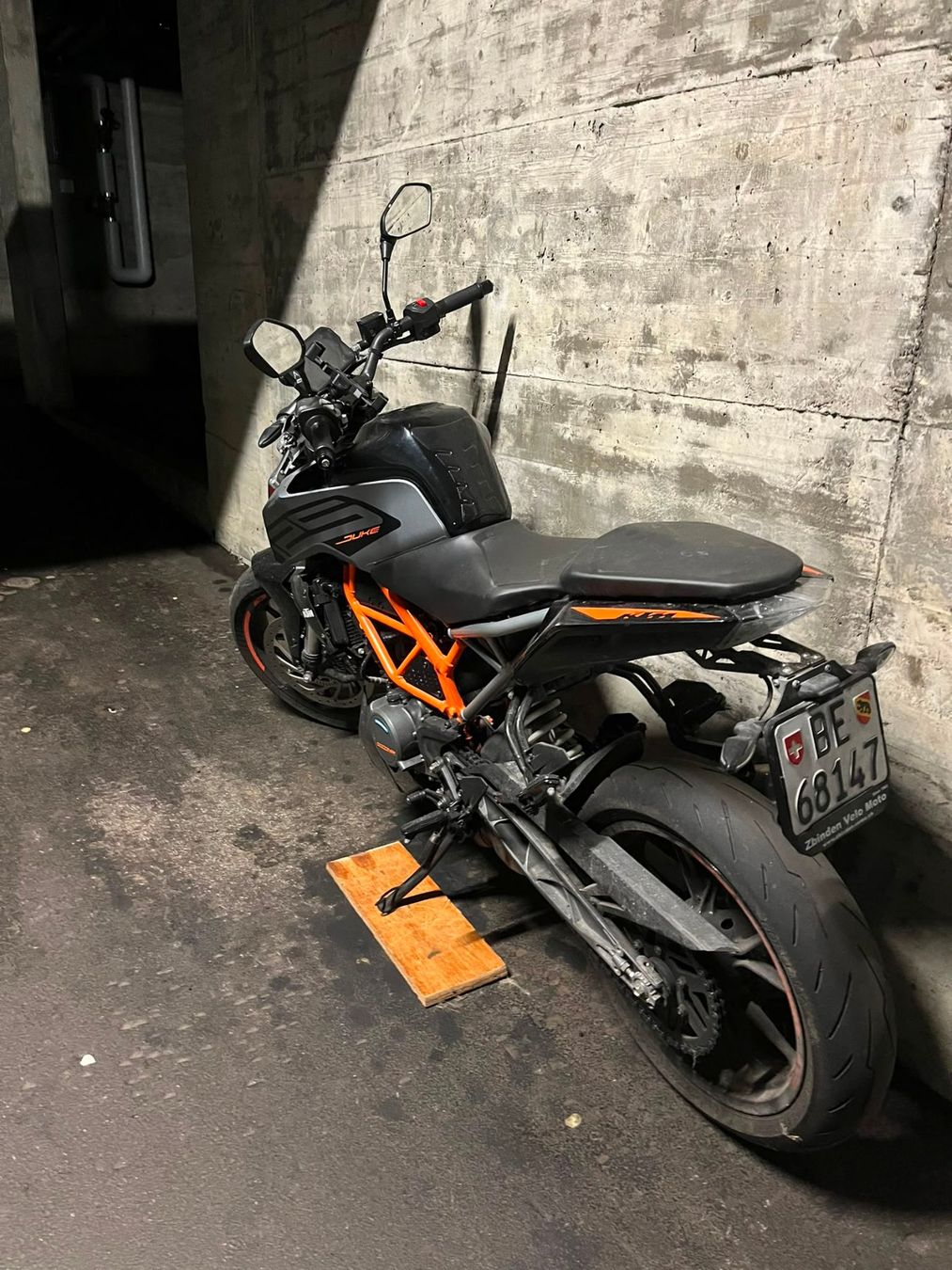 KTM Strada: KTM Duke 125cm³ DEFEKT! – Difettoso da Zollikofen venduto da Martindns 1