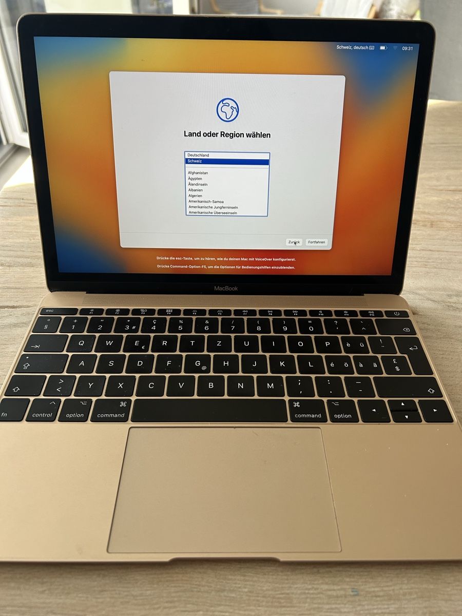 Apple Portables: MacBook 12inch, 2017 – D'occasion à Pfäffikon ZH par MariaNatalia 2