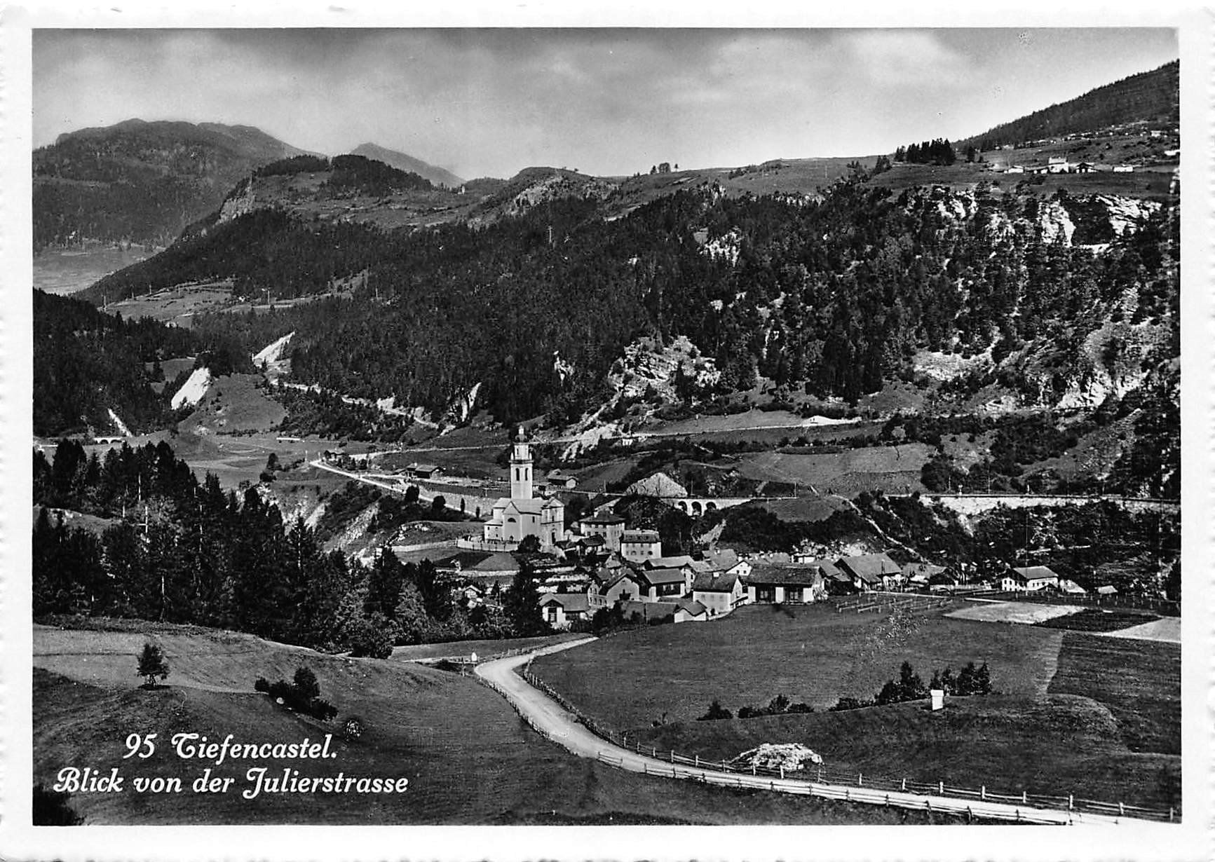 Cartes postales: Tiefencastel, Julierstrasse – D'occasion à Ottikon b.Kemptth. par Neptun1974
