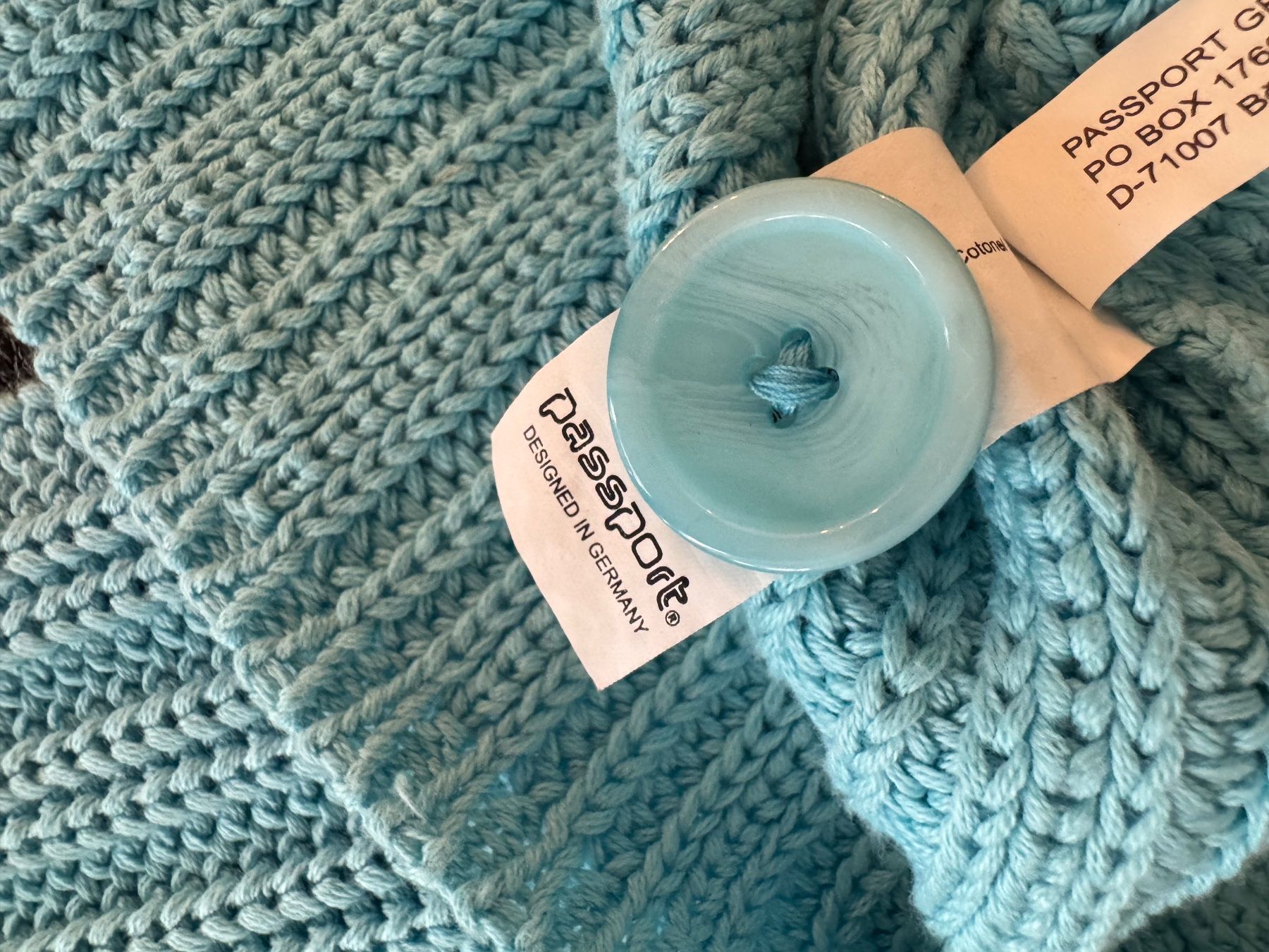 Giacche: Passport Strickjacke Cardigan Türkis – Usato da Obfelden venduto da cesarina10 2