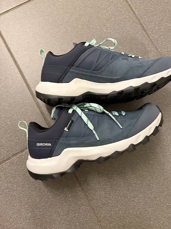 Scarpe da donna: Schuhe Bergschuhe Quechua – Usato da Zürich venduto da oldbridge 2