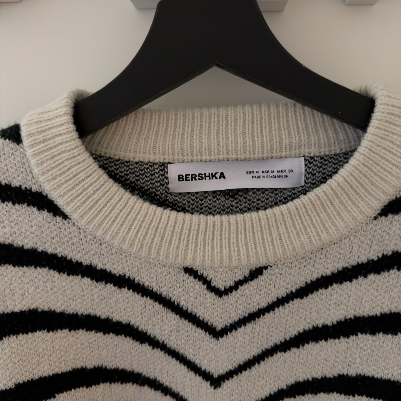 Bershka Maglioni & Felpe: Pull Bershka taille M – Nuovo (secondo la descrizione) da Vevey venduto da diogodasilva_ 1