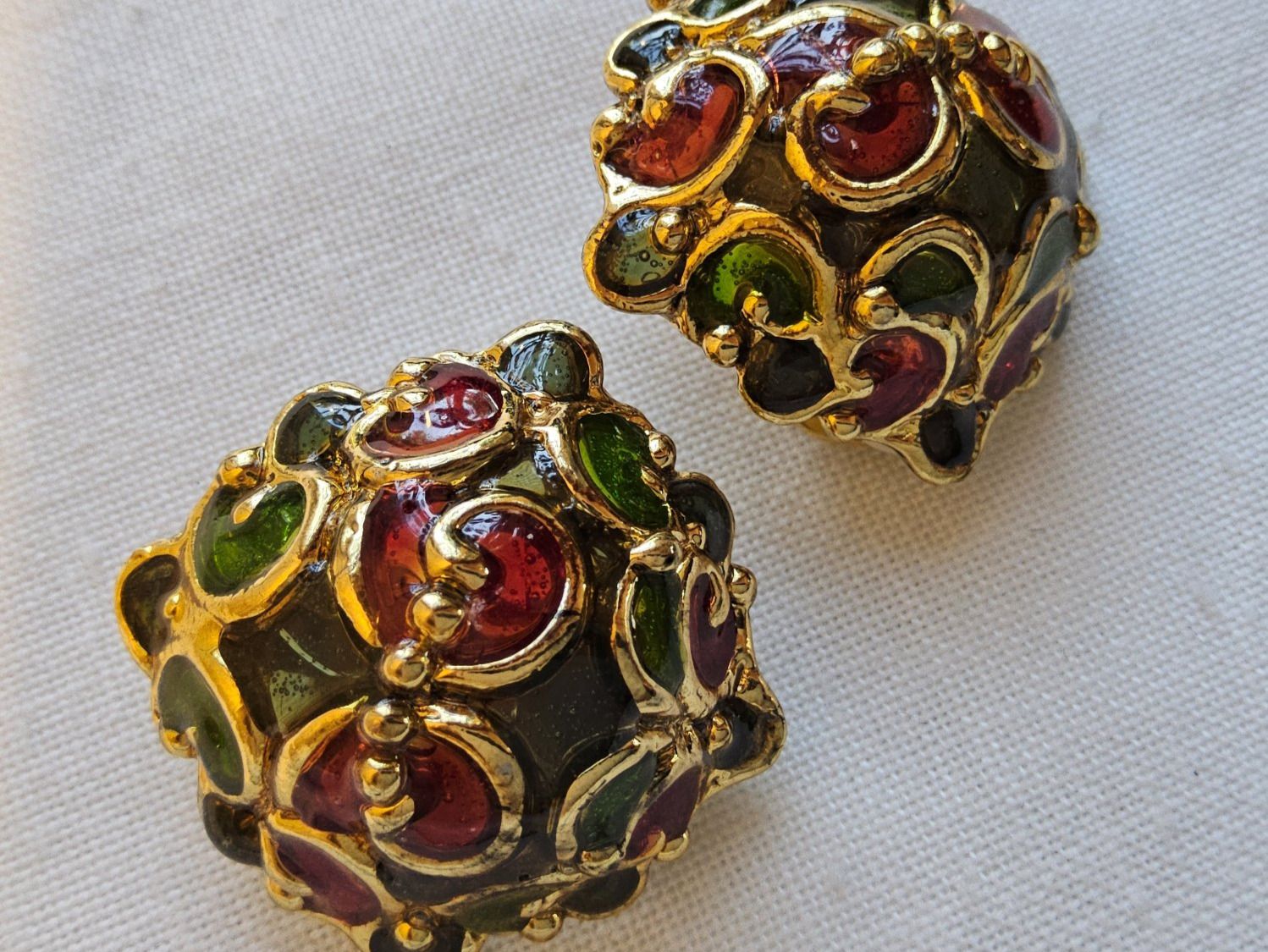 Orecchini pendenti & Orecchini a lobo: Wunderschöne Vintage Glas Ohrclips Goldfarben – Usato da Zürich venduto da sanwit 2