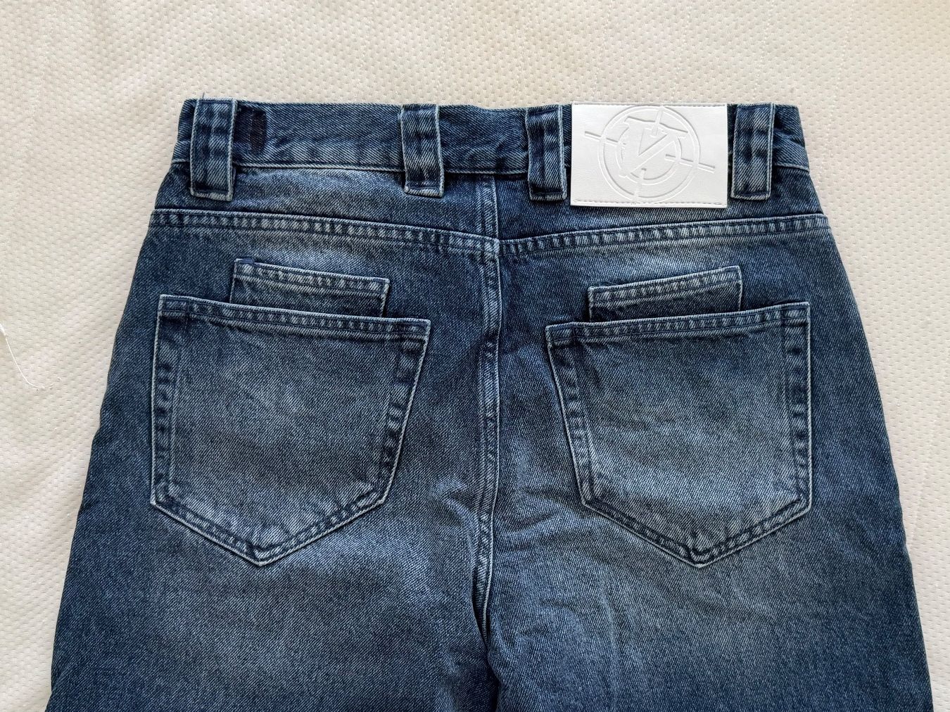 Jeans: Jean Vicinity – Neu (gemäss Beschreibung) aus Court von Style_ambre 2