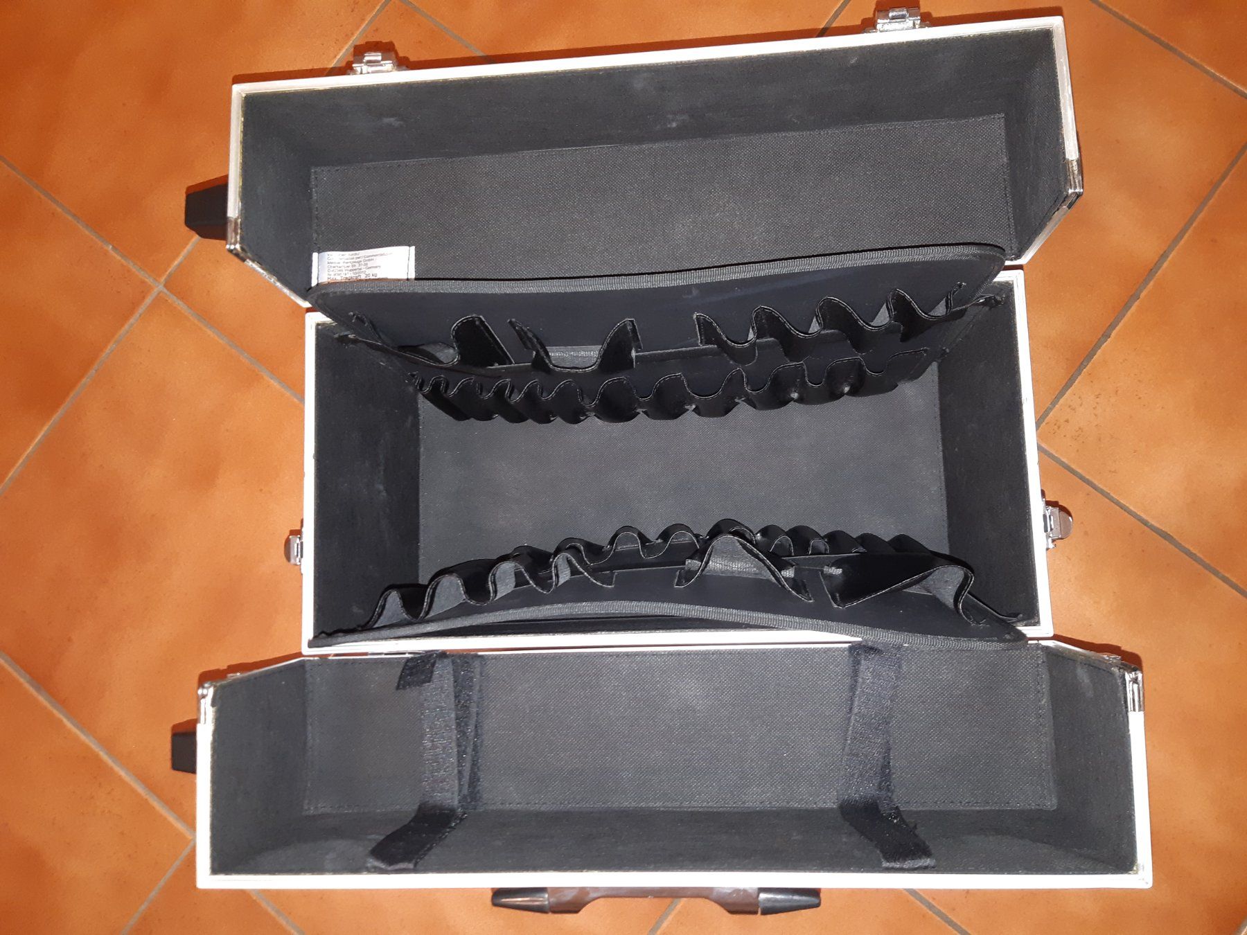 Koffer & Taschen: Valigetta porta attrezzi Workzone – Gebraucht aus Magliaso von Dlele 3