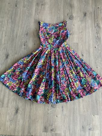 Sommerliches Vintage Kleid mit Obstmuster, Grösse M