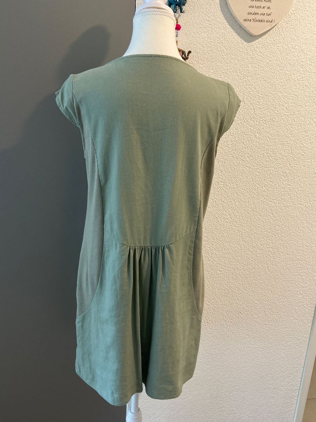 Vestiti: Leichtes Sommerkleid oliv – Usato da Brunnen venduto da Nala2929 7