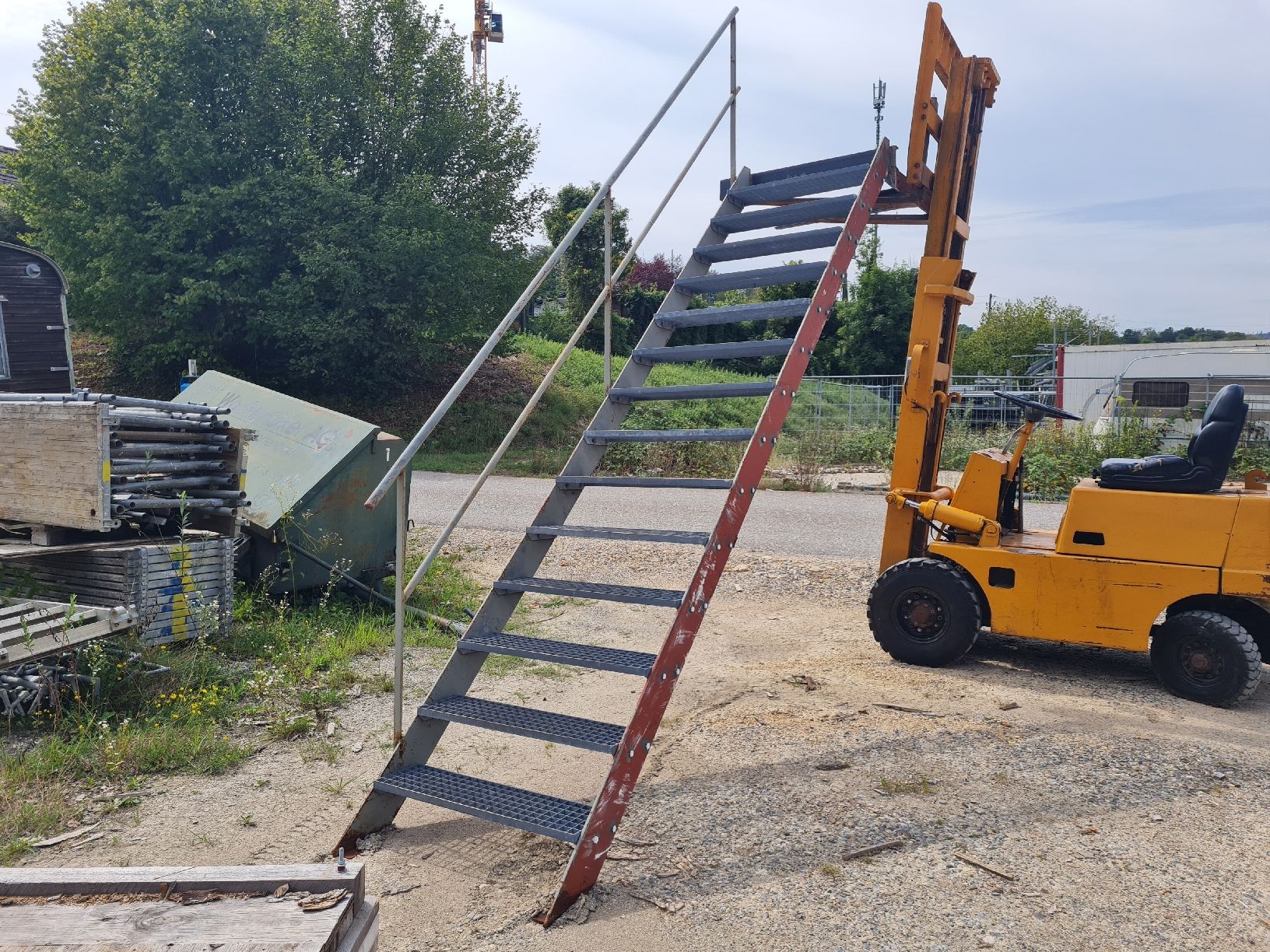 Treppen: Stahltreppe Massiv  – Gebraucht aus Bubendorf von meda0404 7