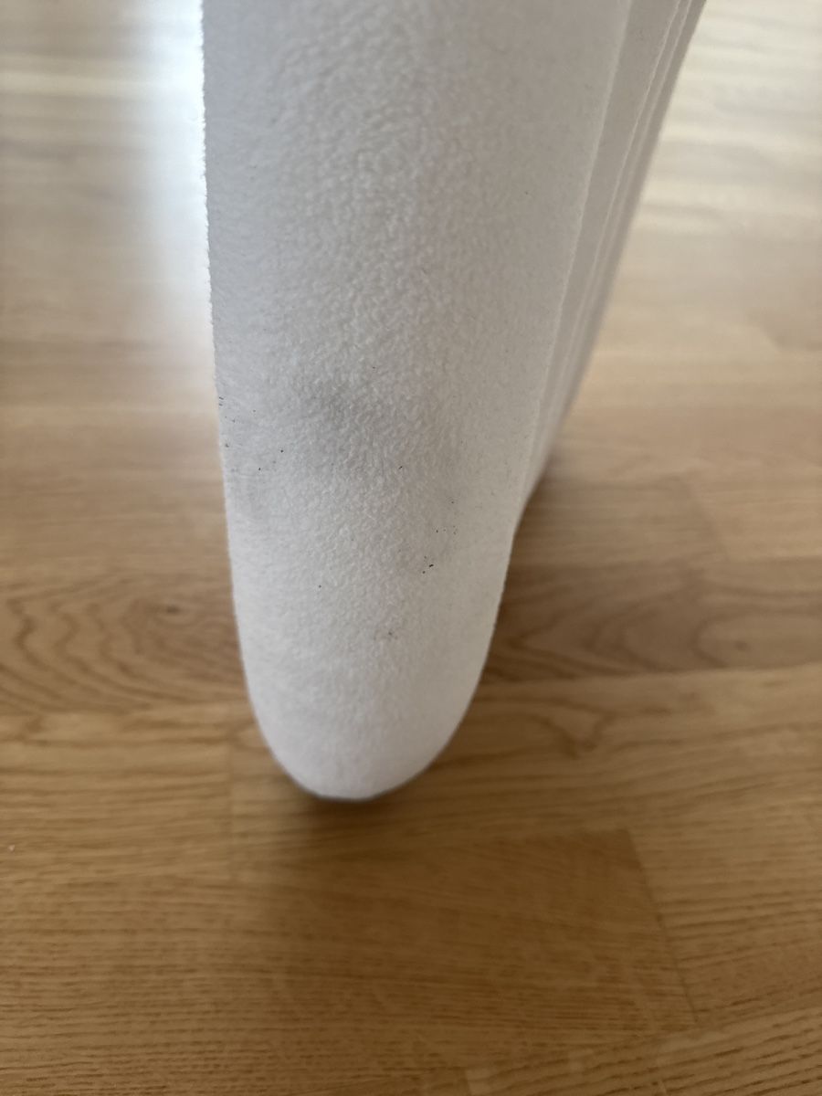 Hocker: Hocker Weiss Stoff Metallgestell gebraucht – Gebraucht aus Zürich von okarioto 1