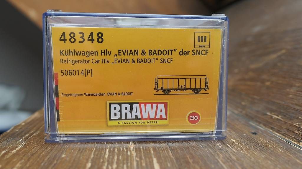 Modellini di ferrovie: Wagon Brawa EVIAN BADOIT ref 48348  – Usato da Vevey venduto da gui_9x5l 3