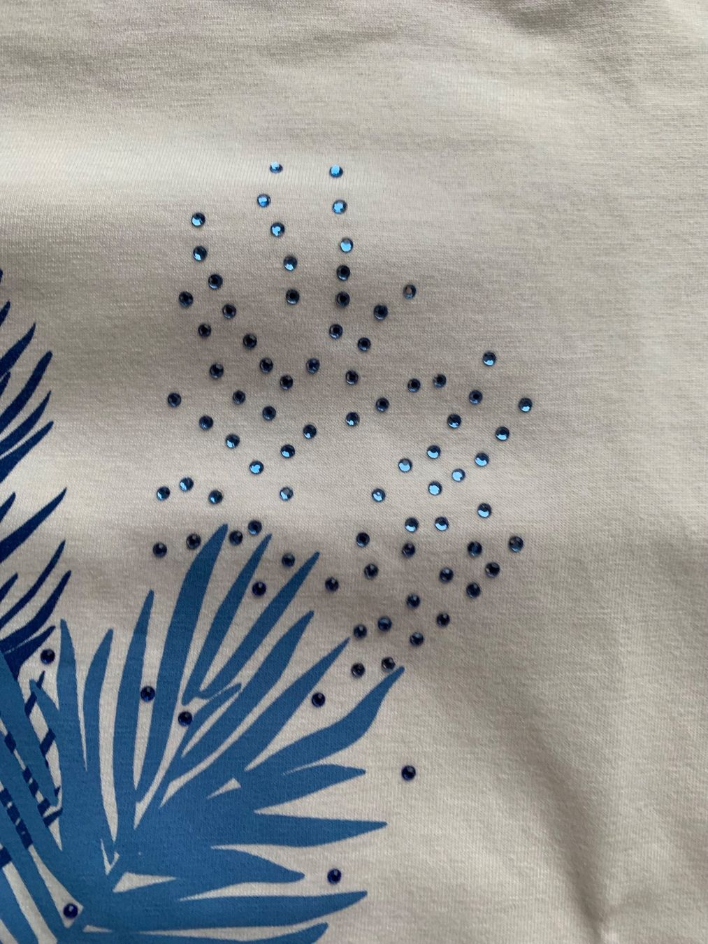 T-Shirts: T-shirt with glitter stones S – Gebraucht aus Erlenbach ZH von Syssi_C 2