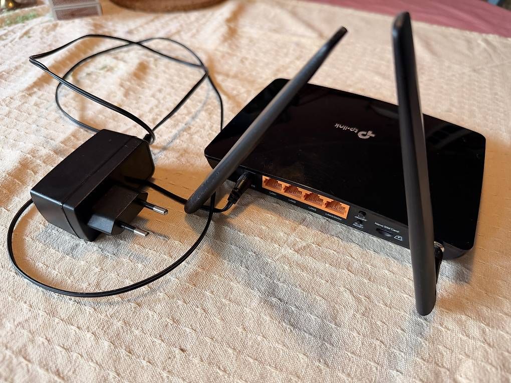 Modem & Router: TP-Link Archer MR200 – Usato da Muttenz venduto da chr_sn22 1