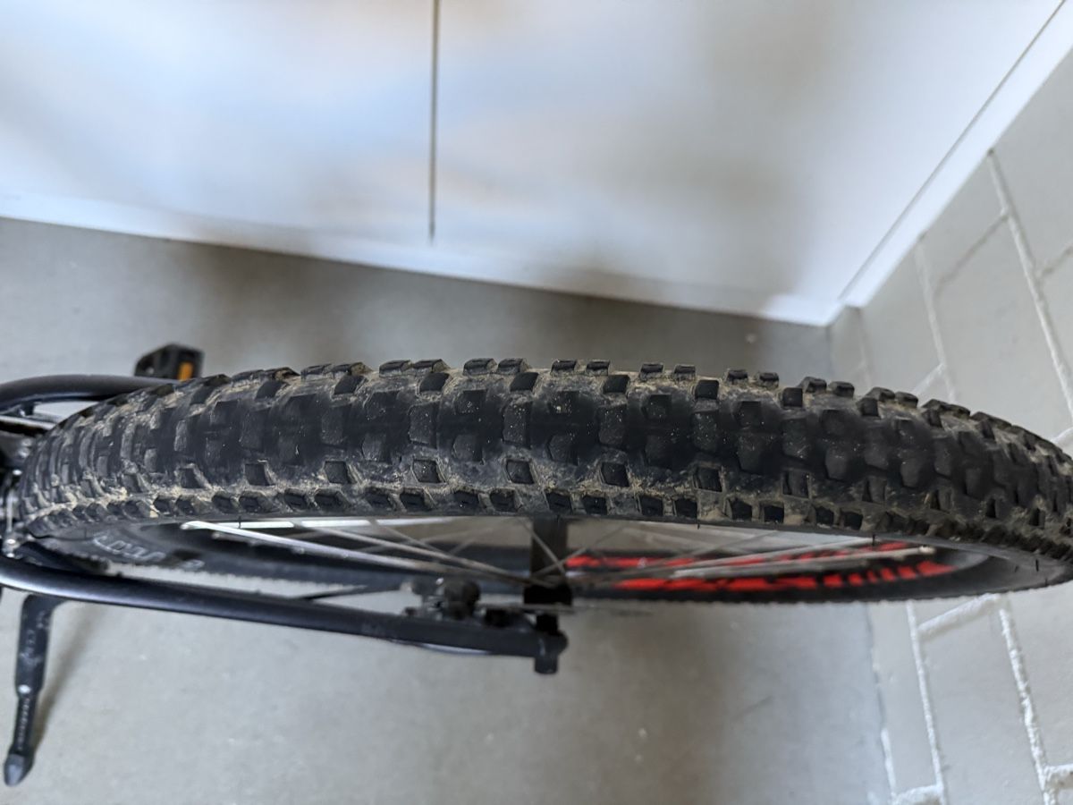 Specialized Velos: Specialized Pitch Men Mountainbike – Gebraucht aus Ehrendingen von  8