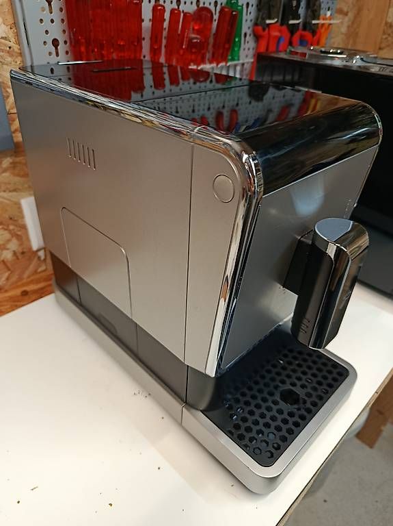 Macchine per caffè & Macchine per espresso: Machine à café Tchibo Esperto Cafè – Usato da Corbières venduto da Iggdrasil 1