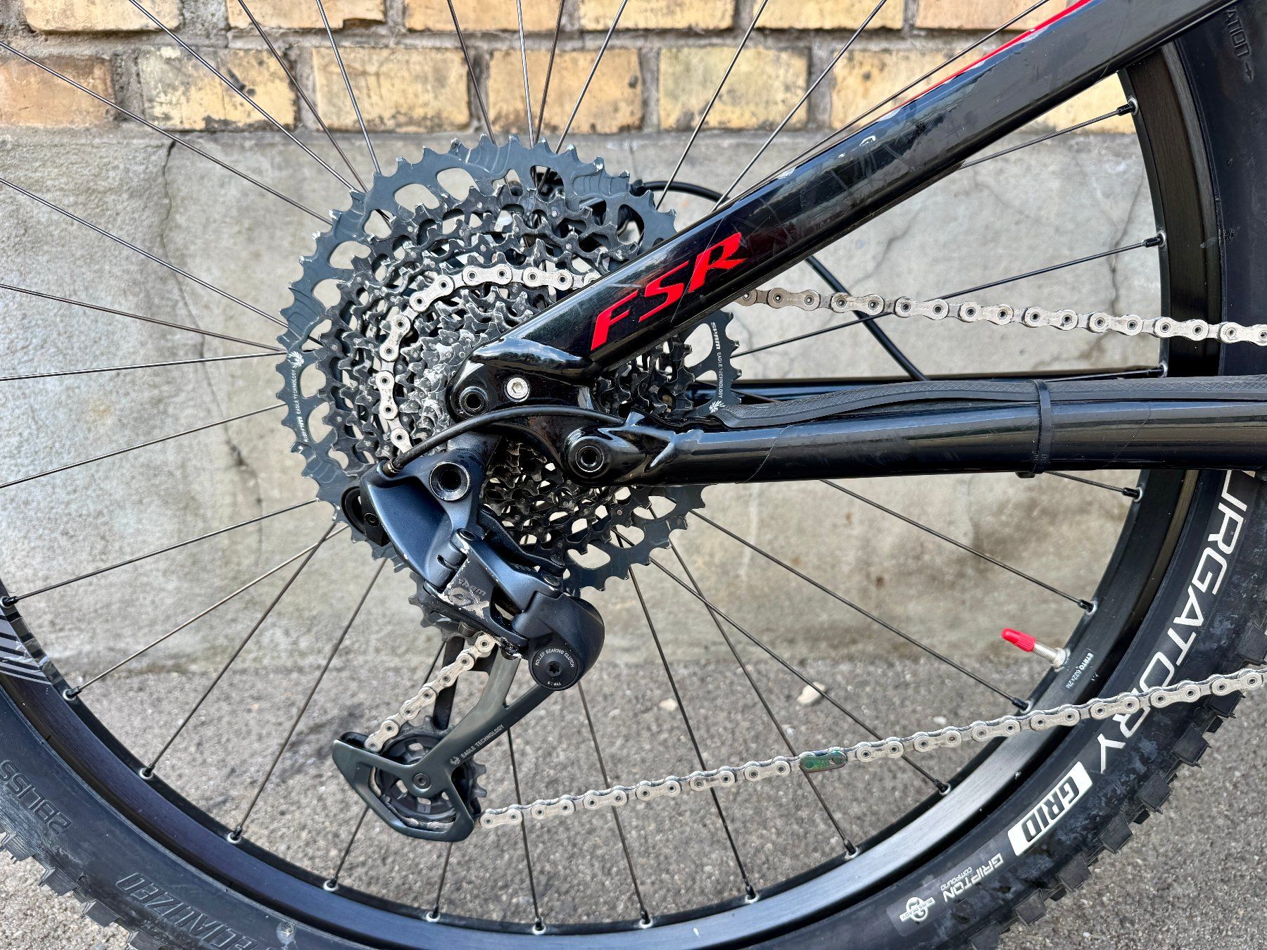 Specialized Vélos: Specialized Stumpjumper FSR Comp Carbon 29 – D'occasion à Uster par Uster3 4