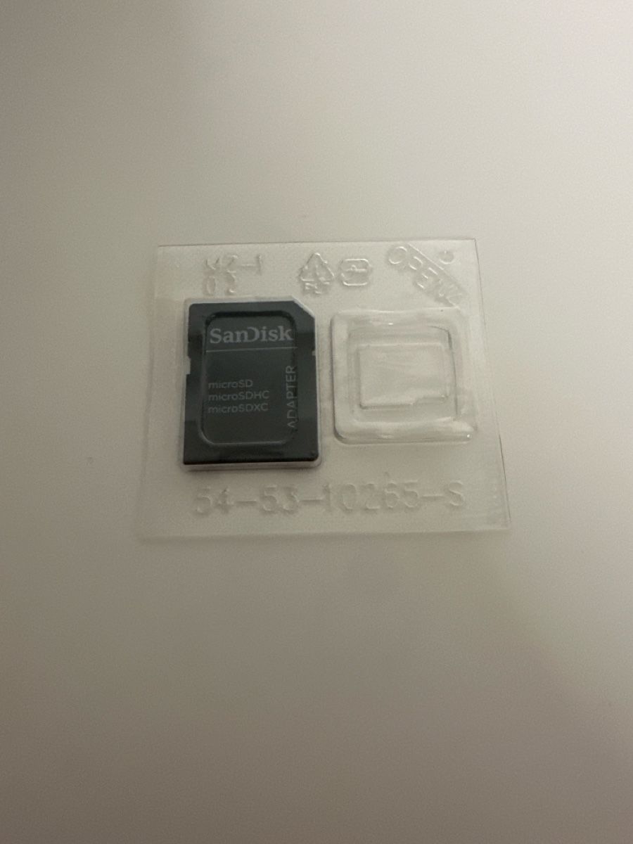 Unità & Adattatore: SanDisk microSD Adapter mit Karte NEU – Usato da Udligenswil venduto da ste_2ftf