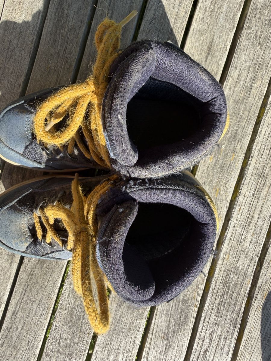Lowa Scarpe per ragazzi: Wanderschuhe LOWA x NAMUK 29 – Usato da Nussbaumen AG venduto da sputnikrules 4
