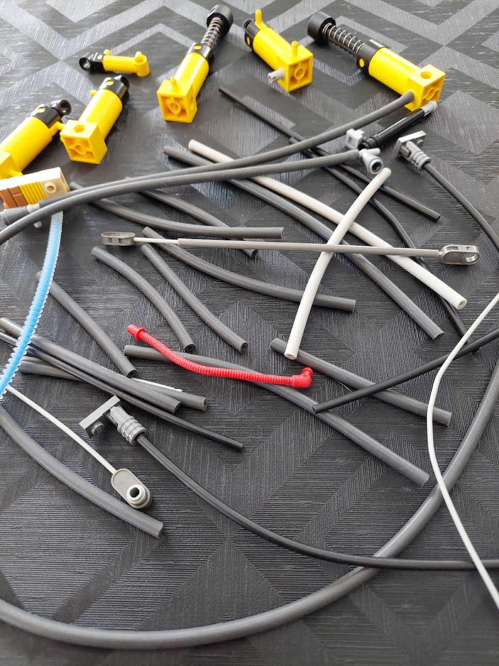Lego Giocattoli: Lego Technic  Pneumatik Teile – Usato da Zetzwil venduto da sti_x9xf 3