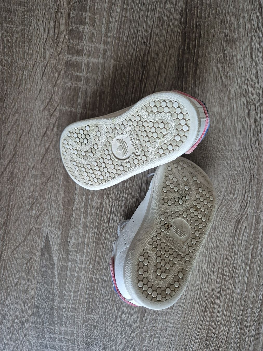 Adidas Scarpe per ragazzi: adidas stan smith Gr.19 – Usato da Thalwil venduto da Briscolina 6