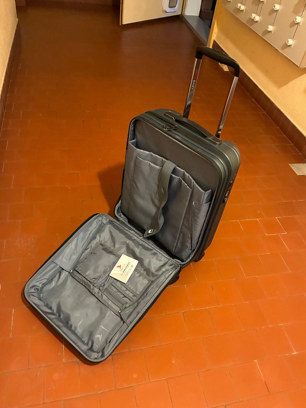 Altro in Aeronautica: KABINENTROLLY von PACK EASY, Modell: Genius 43 l – Nuovo (secondo la descrizione) da Bettlach venduto da Brissoni 3