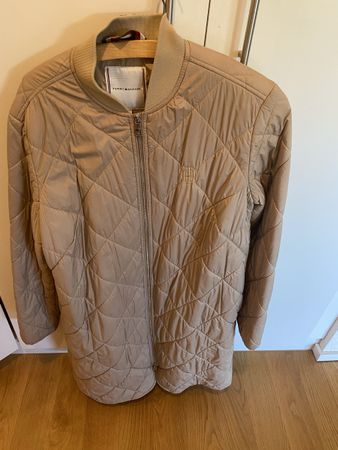 Veste Tommy Hilfiger matelassée beige taille S