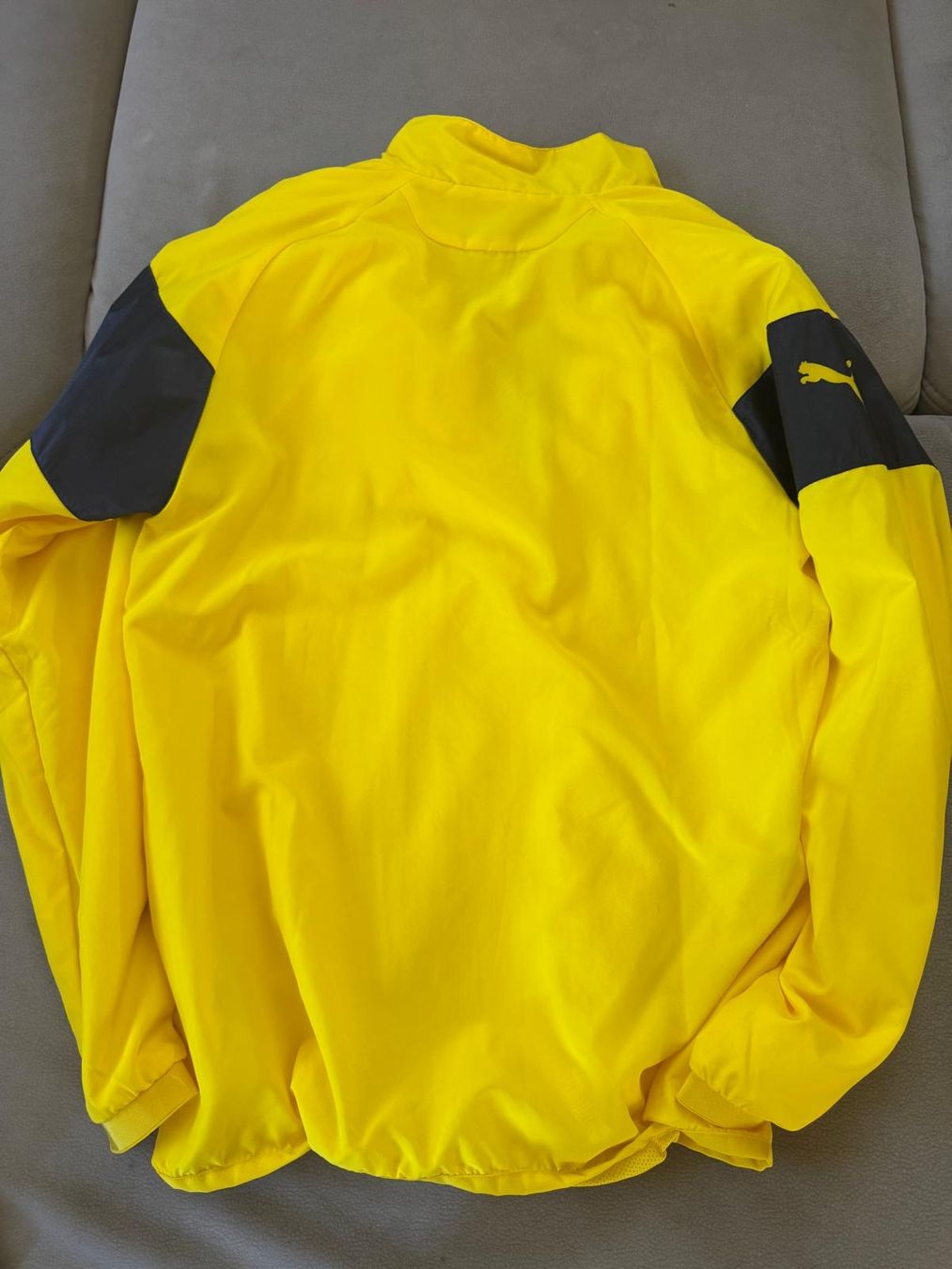 Puma Giacche & Cappotti: BVB Puma Jacke Sommerjacke Neu – Nuovo (secondo la descrizione) da Liestal venduto da swary007 3