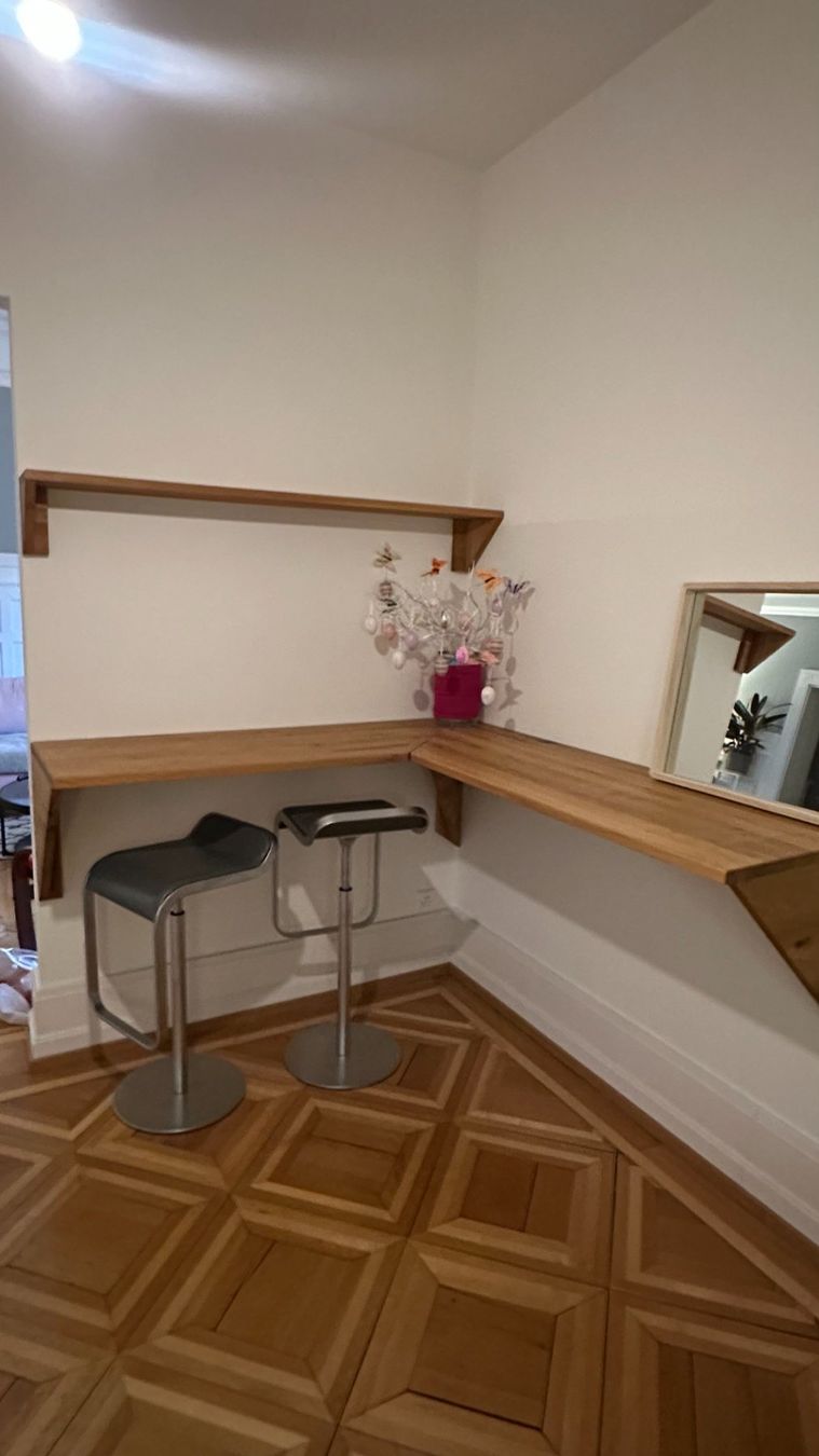 Allestimento di negozi e stand fieristici: Handcrafted Solid-Wood Kitchen Corner – Nuovo (secondo la descrizione) da Zürich venduto da vik_p5j8 3
