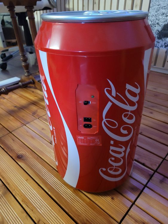 Mini frigo Coca-Cola a forma di lattina, capacità 9.5 litri