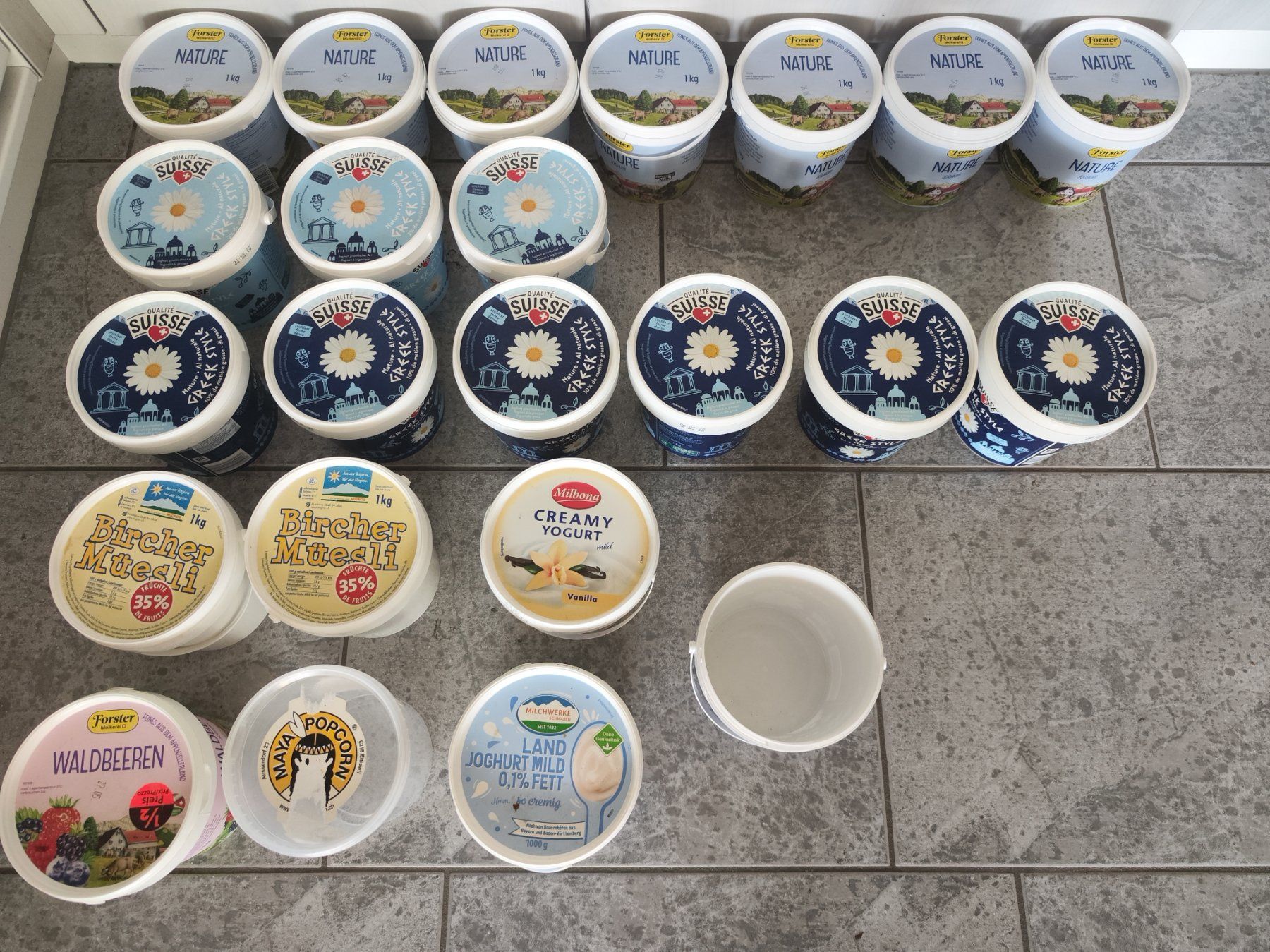 Contenitori & Simili: Leerer Joghurt Becher mit Deckel Gross 1Kg ( Eimer ) – Nuovo (secondo la descrizione) da Fislisbach venduto da Hast1976 4
