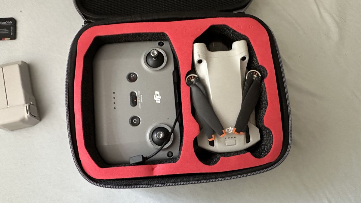 DJI Modellismo RC: DJI Mini 3 Pro mit Zubehör und Tasche – Nuovo (secondo la descrizione) da Baden venduto da say_d6f5
