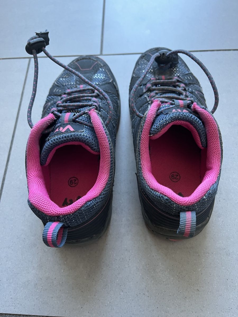 Scarpe per ragazze: Wanderschuhe, Gr. 29 – Usato da Zürich venduto da jmg_8005 1